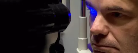Cataract Surgery – How To Choose The Best Eye Care Center?