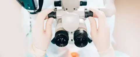 Cataract Surgery – How To Choose The Best Eye Care Center?