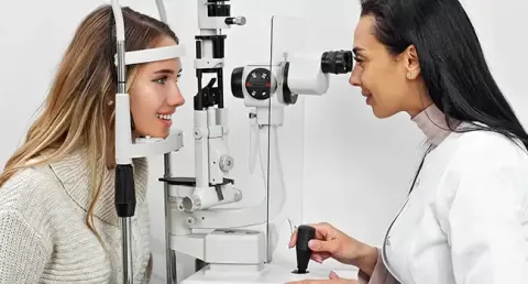 Cataract Surgery – How To Choose The Best Eye Care Center?