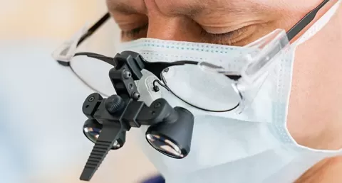 Cataract Surgery – How To Choose The Best Eye Care Center?